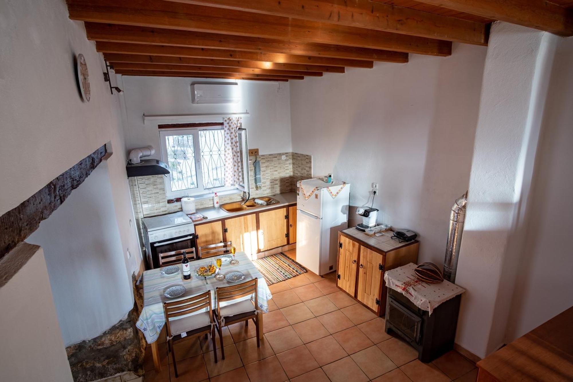Villa Billy'S Stonehouse Samos Town Exterior foto